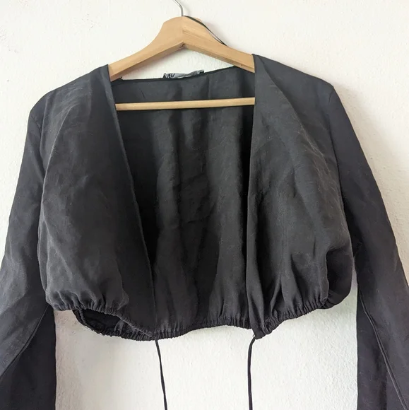 Zara Surplice Cropped Shirt - Picture 4 of 8